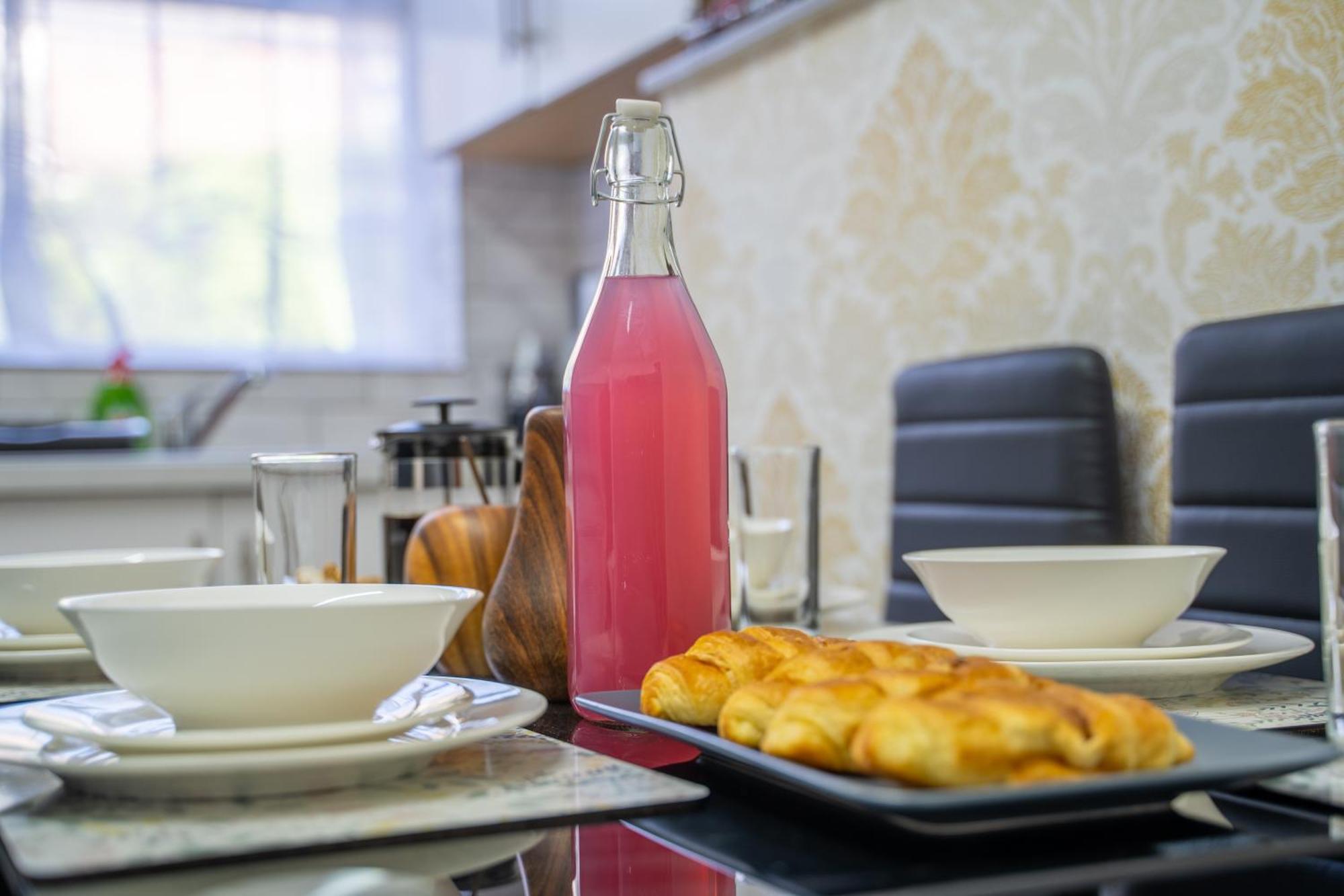 Stayzed E - Ng7 Free Wifi, Parking, Stylish House Near Centre - Great For Tourists, Families, Contractors & Long * Nottingham